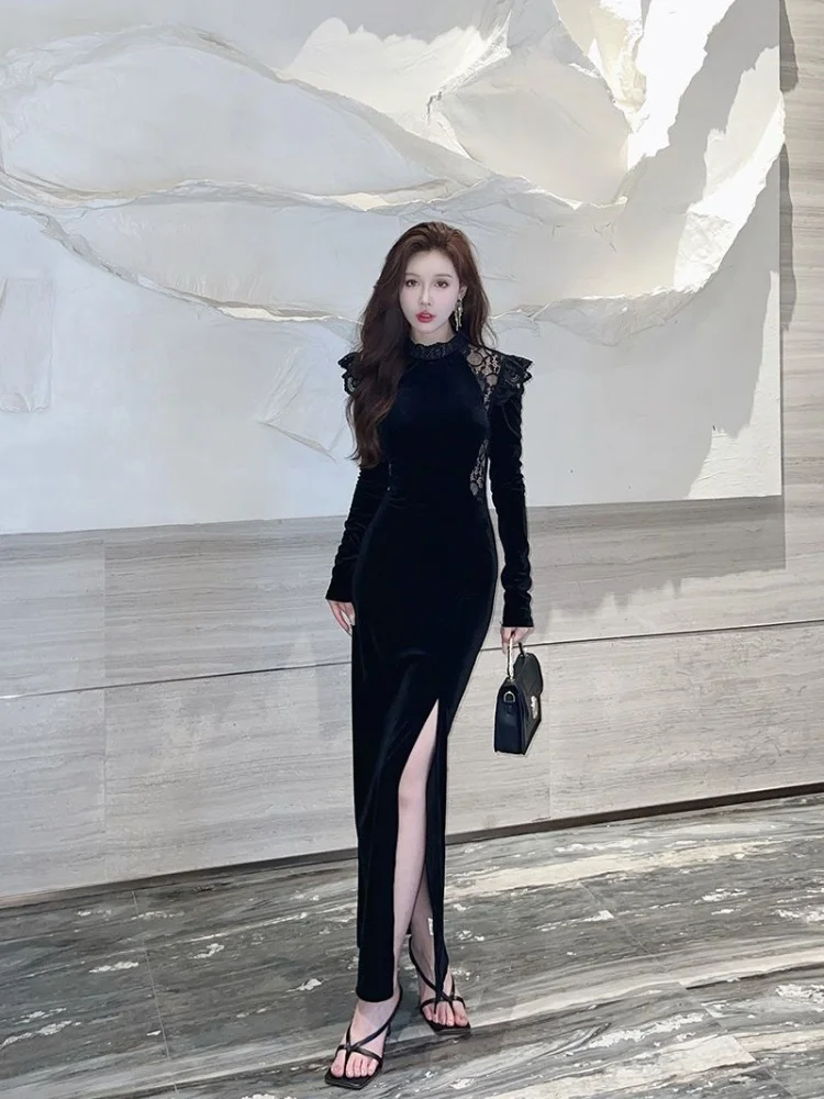 Женское бархатное платье SMTHMA