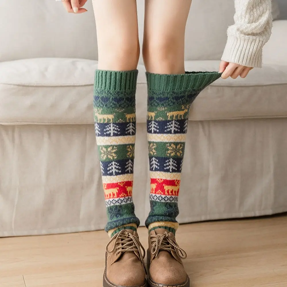 

1Pair Creative Christmas Snowflake Elk Tree Warm Socks Autumn Winter New Leg Warmers Girl Women Knitted Wool Foot Cover