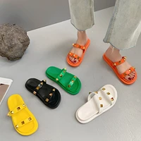 womens one strap slippers summer outdoor 2022 new bottom lazy beach sandals seaside online influencer fashion rivet sandals
