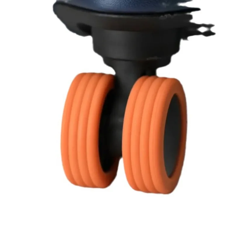 Рисунок 3 - силиконовые чемоданы на колеси