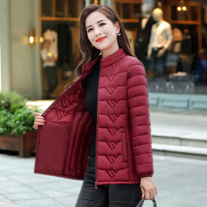 Women Jacket 2023 New Autumn Winter Fashion Parkas Female Thin Down Cotton Lady Casual Short Warm Loose Coat Ladies C05