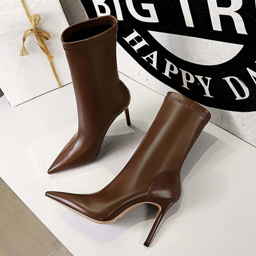 

BIGTREE Boots 2023 Winter Soft Leather Warm Plush Women Sock Boot Black Brown Pointy Toe High Heels Sexy Ladies Party Shoes Work