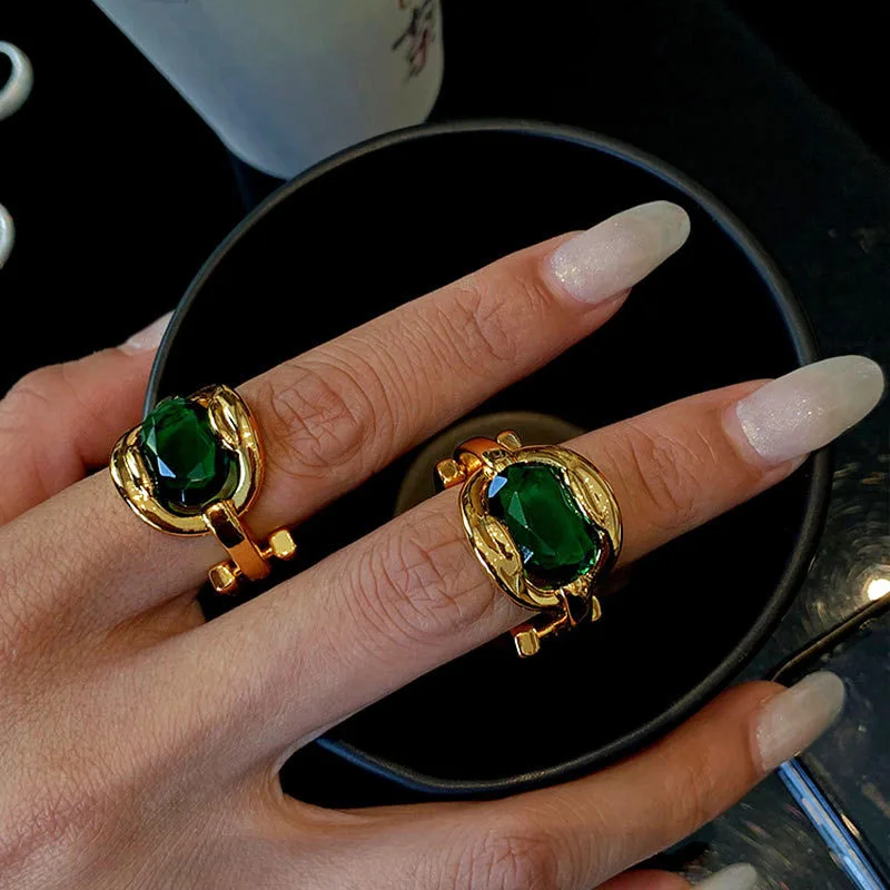 

Luxury Fashion Brand Design Green Crystal Inlaid Big Heavey Gold Finger Rings For Women Men Punk Personality Party Jewelry Gift