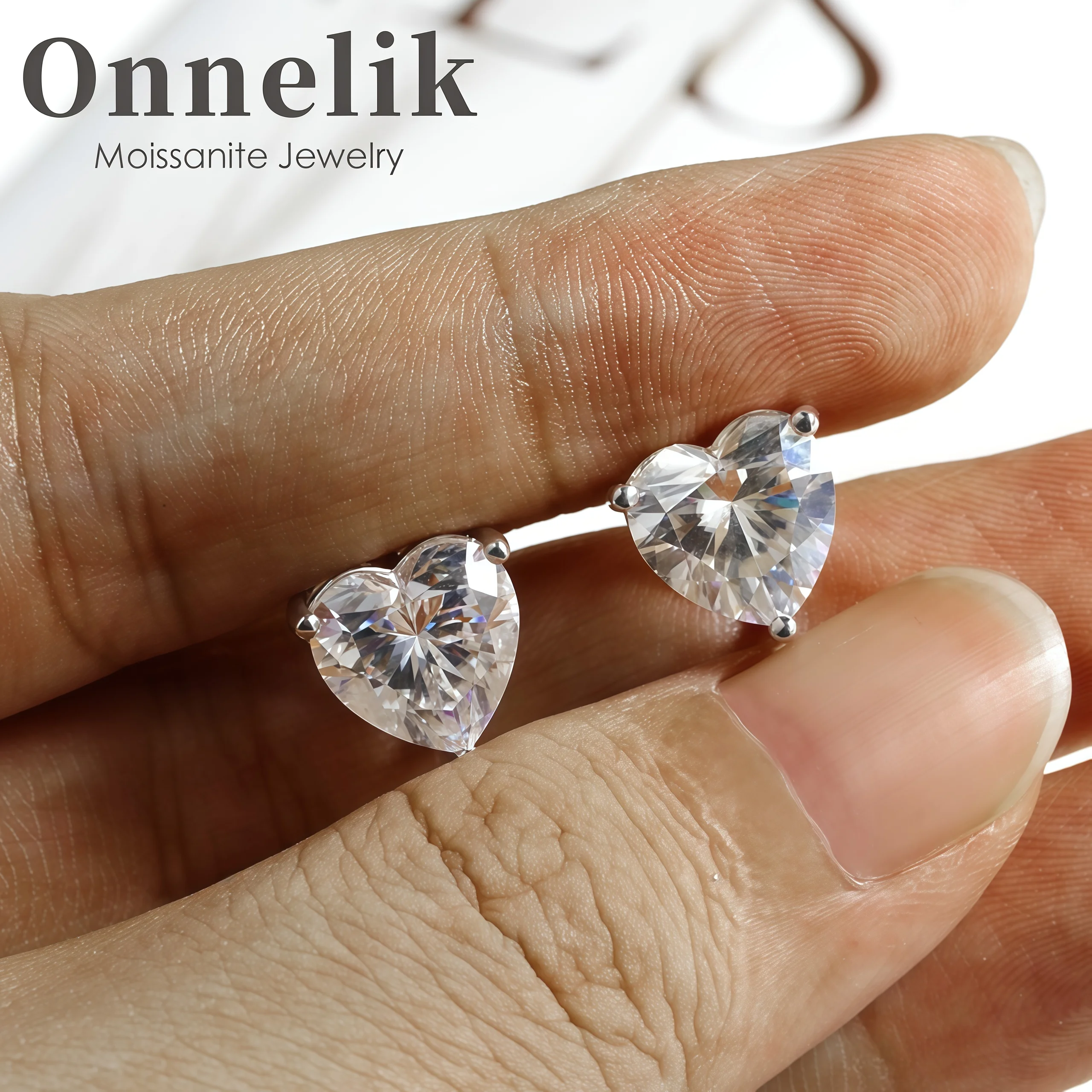 Фото Onnelik 1CT Серьги-капли из настоящего муассанита в форме сердца S925 Серьги из чистого серебра с выращенным в лаборатории изумрудом Колумбии для женщин Изящные ювелирные изделия №1