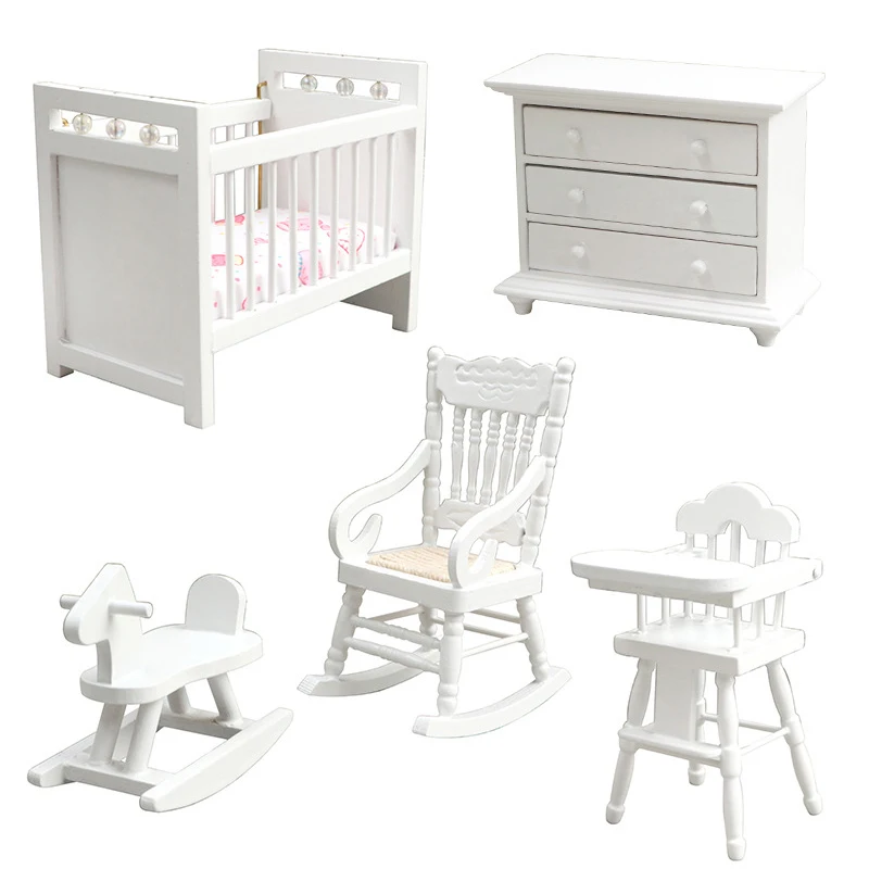 

1:12 Кукольный домик, мини детская кроватка, кресло-качалка, кресло-качалка, мебель для шкафа, декоративная игрушка