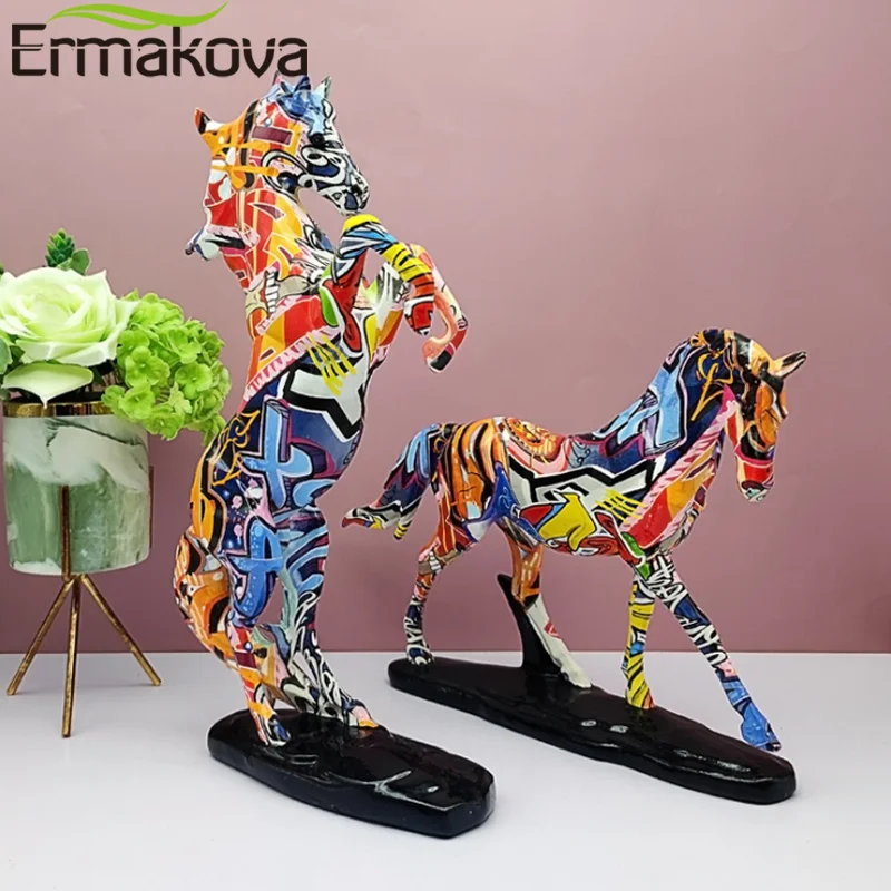 

ERMAKOVA European Painting Graffiti Horse Art Sculpture Animal Figurine Art Horse Statue Creative Resin Crafts Home Decoration