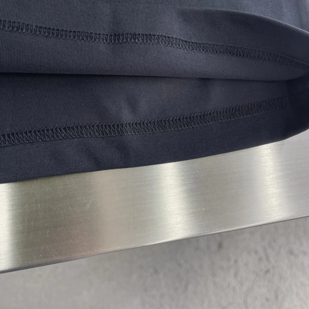 Фото Футболка Kiton 26ss из новой летней коллекции, хлопок + ткань Sorona, комфортная и дышащая, модная повседневная модель с круглым вырезом и короткими рукавами. №4