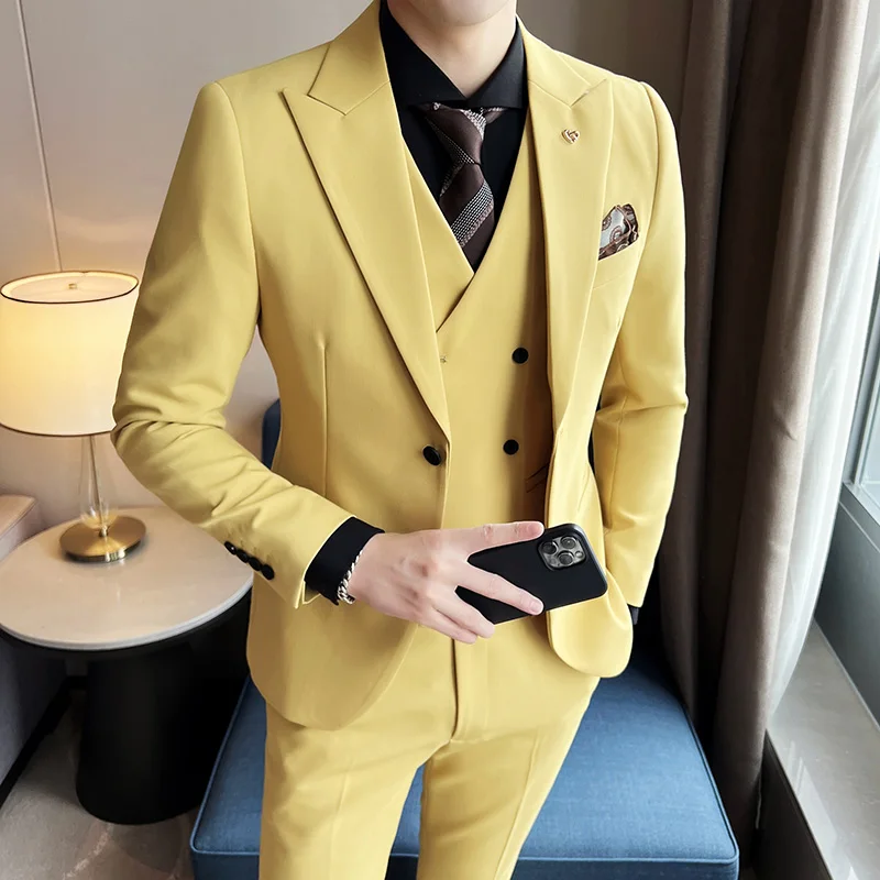 

Новинка 2023New модный мужской деловой (костюм + жилет + брюки) Модный и красивый костюм Корейская версия облегающий костюм три комплекта