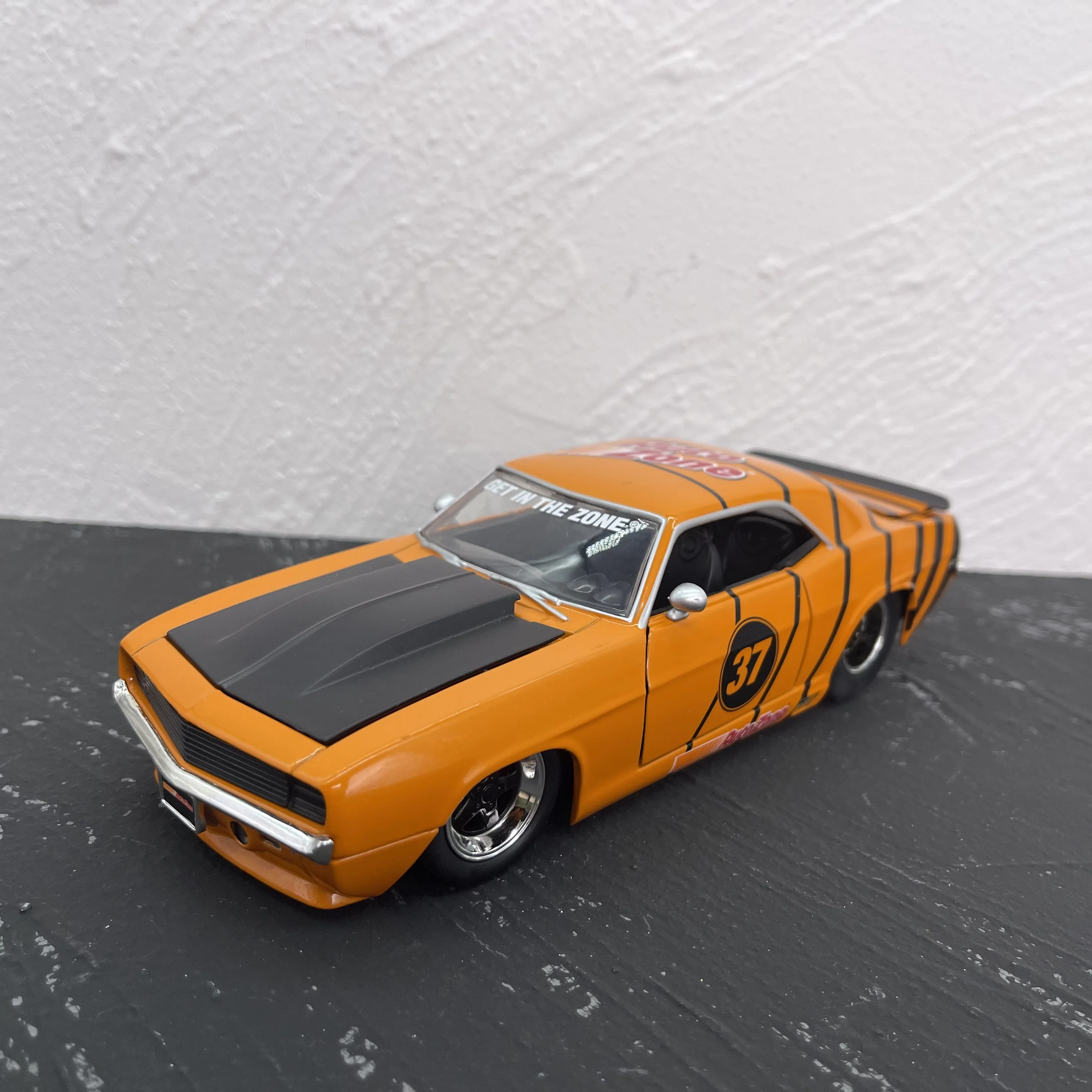 Игрушки Jada Bigtime Muscle 1:24 1969 Chevy Camaro литой под