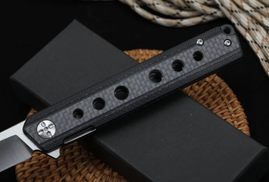 Складной нож Light Sword 1 с лезвием из стали D2 и рукояткой из углеродного волокна, тактический нож для активного отдыха, охоты, выживания и повседневного ношения.