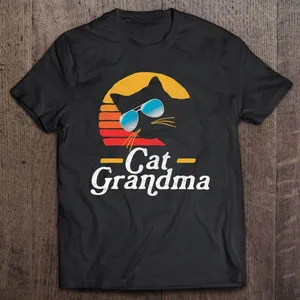 Cat Grandma Vintage Eighties Style Sun Cat Retro Sunglasses T-Shirt Summer Shirts Couple Manga Big S