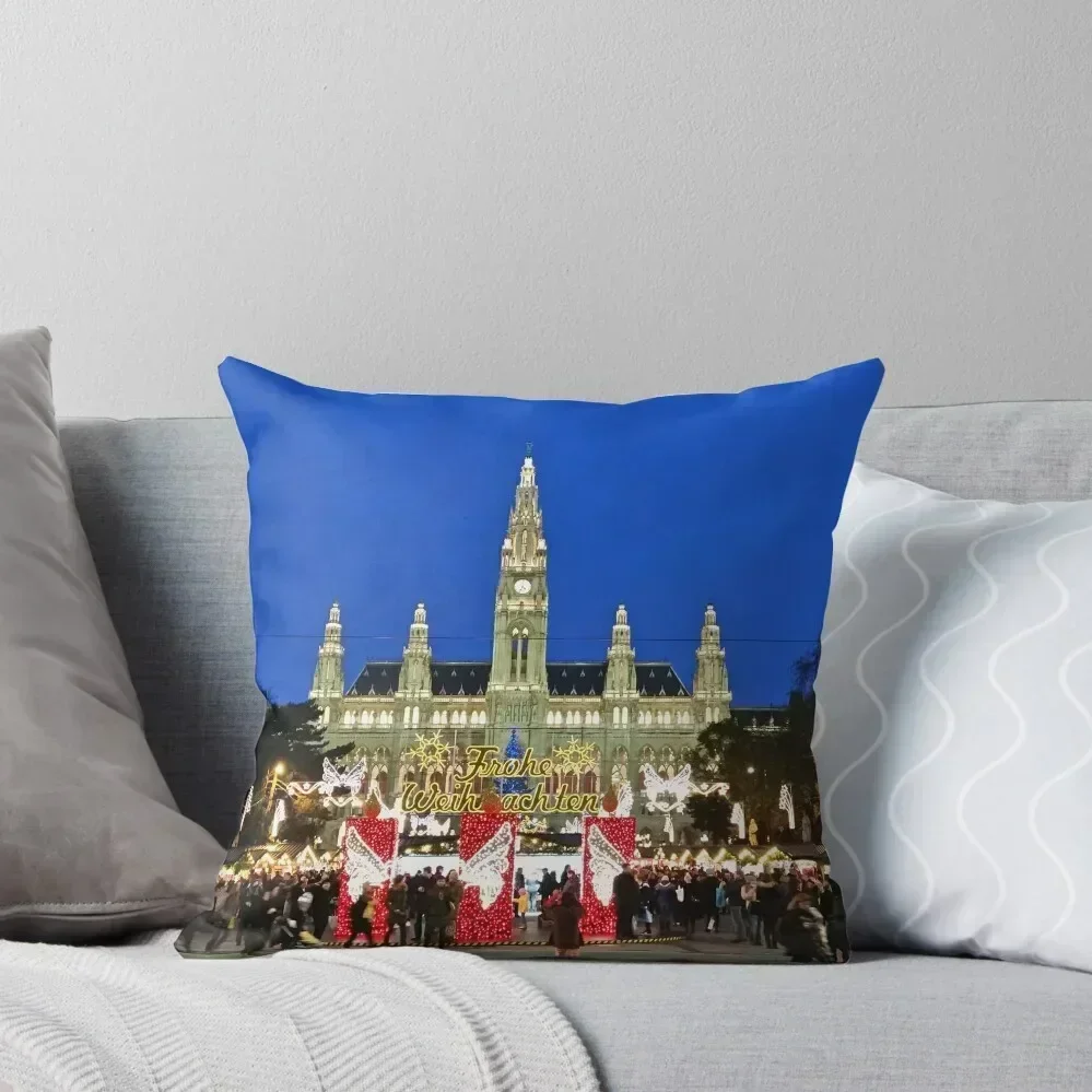 Чехол для подушки Vienna Rathaus at Christmas time