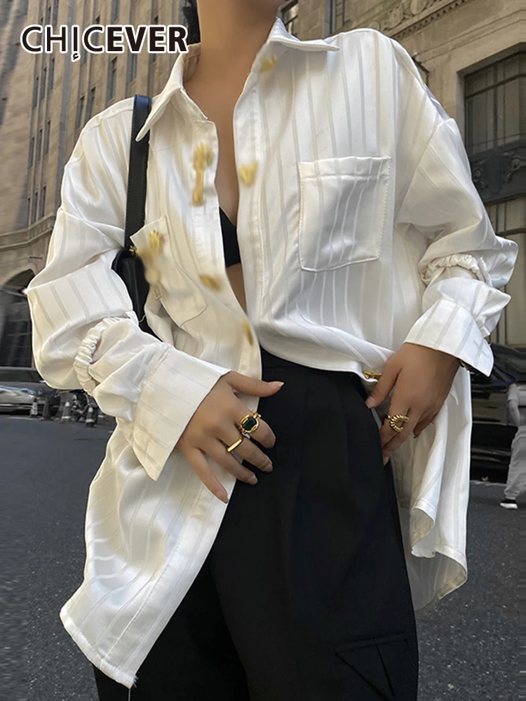 

CHICEVER Patchwork Metal Buckles Blouses For Female Lapel Collar Long Sleeve Patchwork Print Strap Women's Casual Shirt Fashion