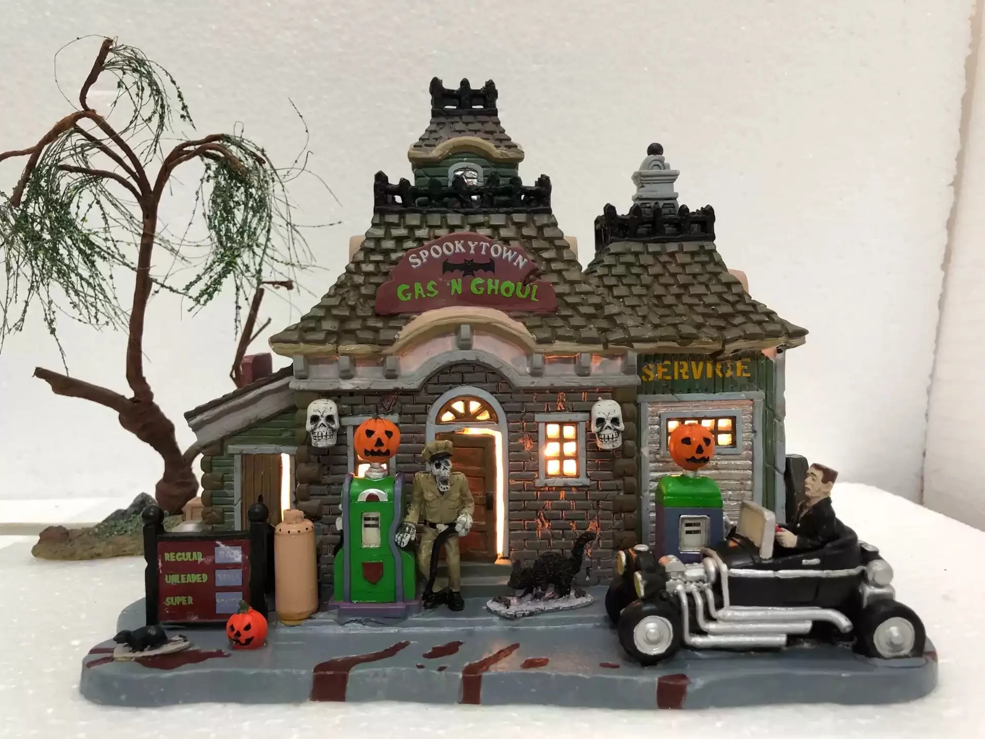 

Декор на Хэллоуин Lemax, креативная Ночная лампа, миниатюрная версия Европейского здания, предметы интерьера, фотоподарок