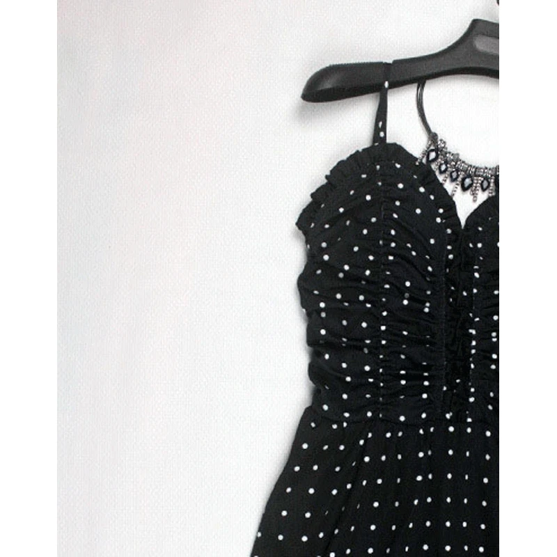 

Summer New V-neck Pleated Black and White Dot Suspender Dress Women