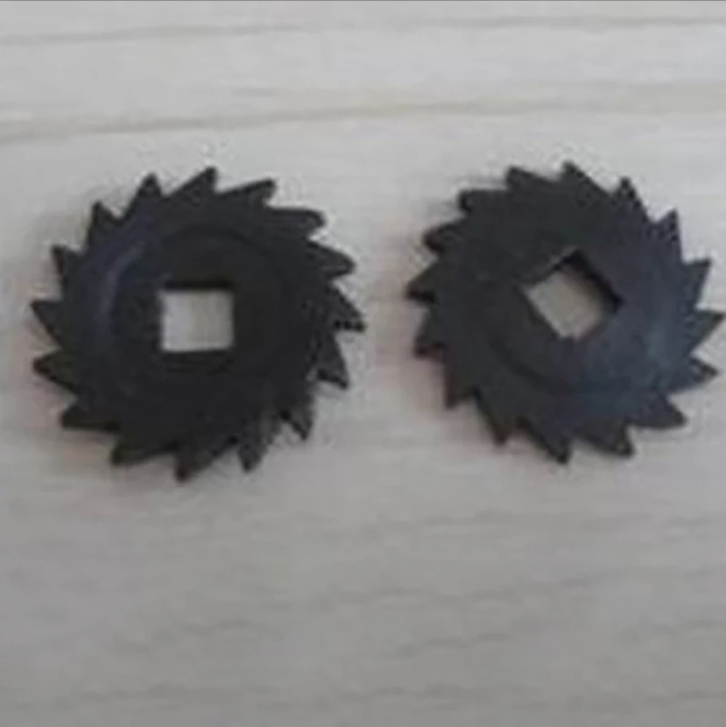 Старые механические настенные часы с изображением весенних листьев запчасти для