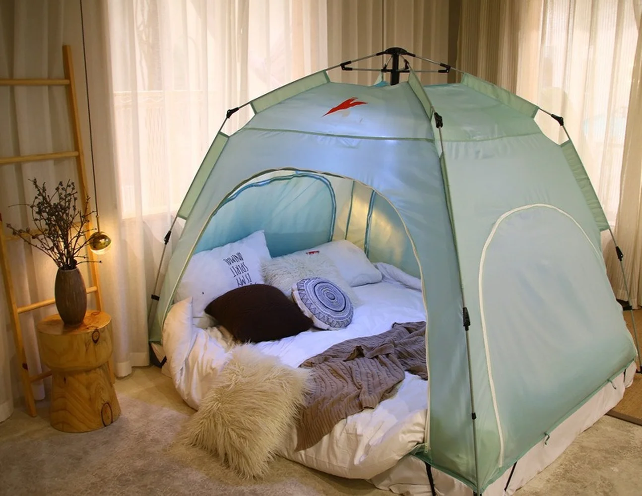 Indoor Tent Fully Automatic Winter Warm Windproof Ultralight Birthday Holiday Gifts for Boys and Girls Kids Play | Спорт и