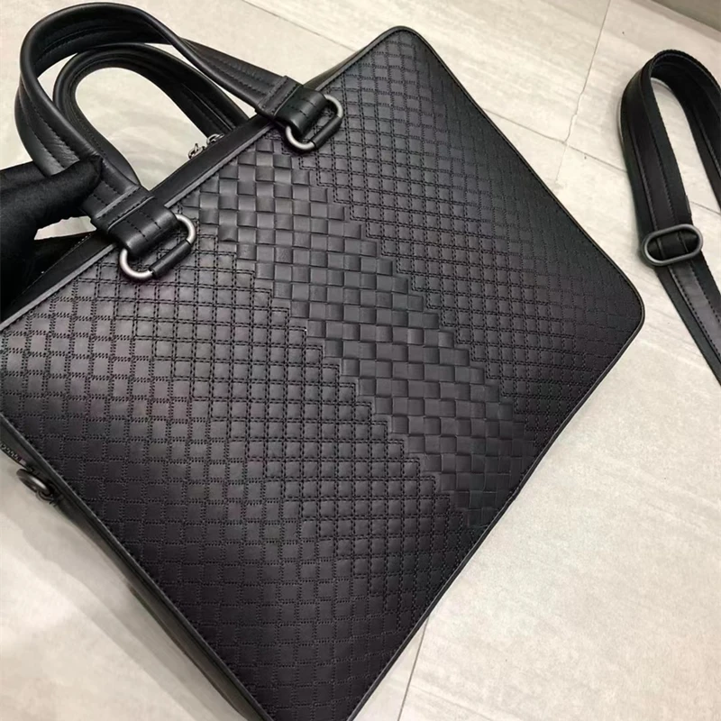 genuine leather briefcase Computer package Business casual men's bag Men's portable shoulder bag Inclined shoulder bag  cowhide