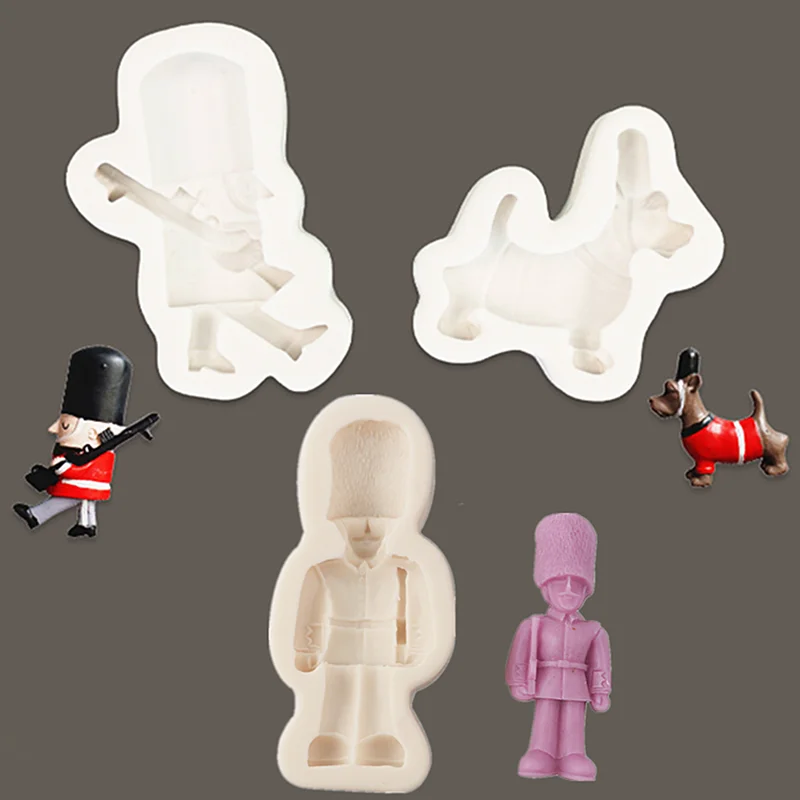 

Resin Silicone Mold Christmas Guard Dog Kitchen Baking Decoration Tool For DIY Soldier Cake Chocolate Dessert Fondant Moulds