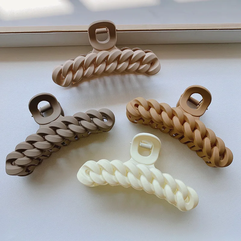

Women Retro Barrette Large Ponytail Luxury Hair Clips Korean Claw Clips Thick Hair Soild Colors Khaki Hairpin Styling Accessory