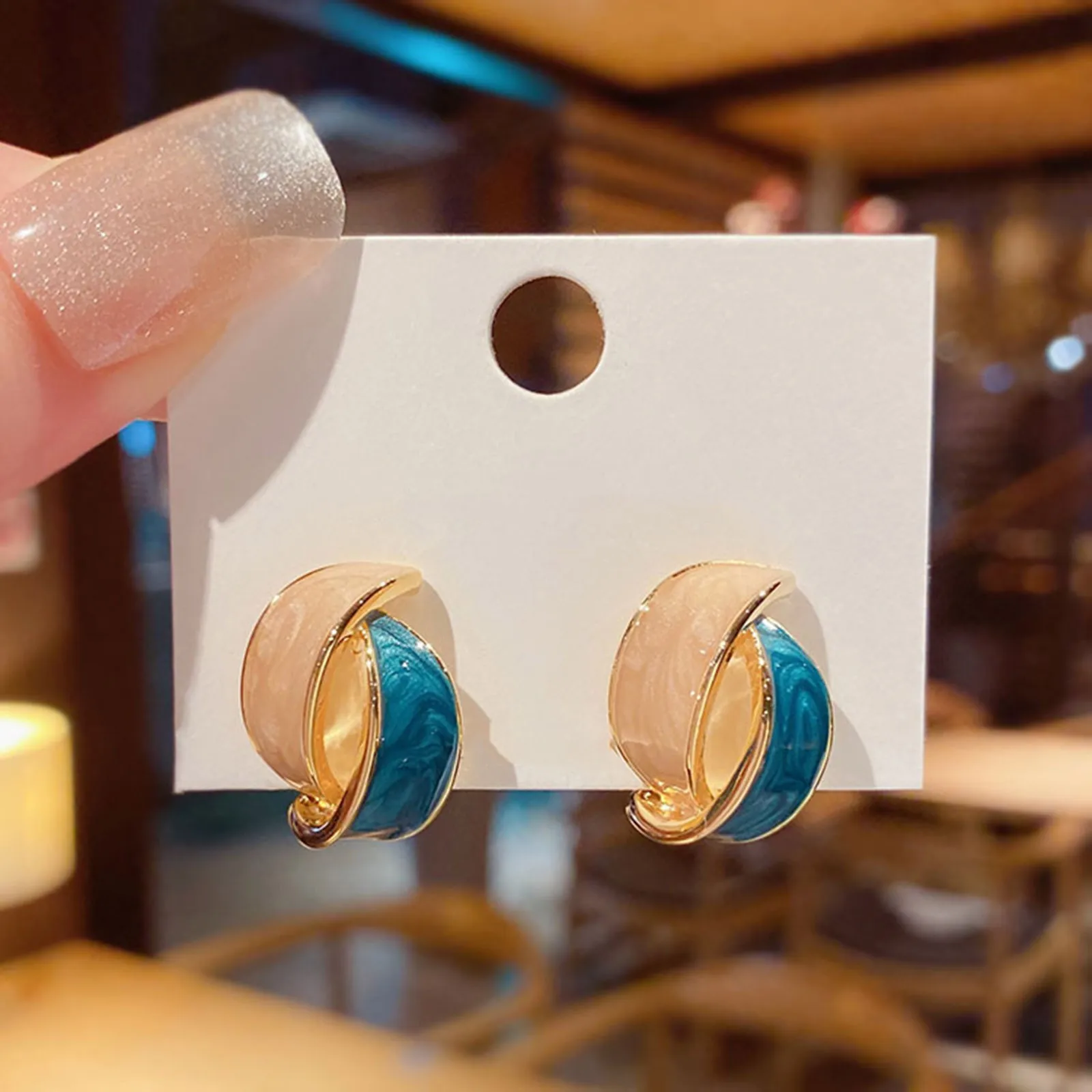 

Drop Glaze Contrast Color Earrings Women's Temperament Cool Style Earrings Hoop