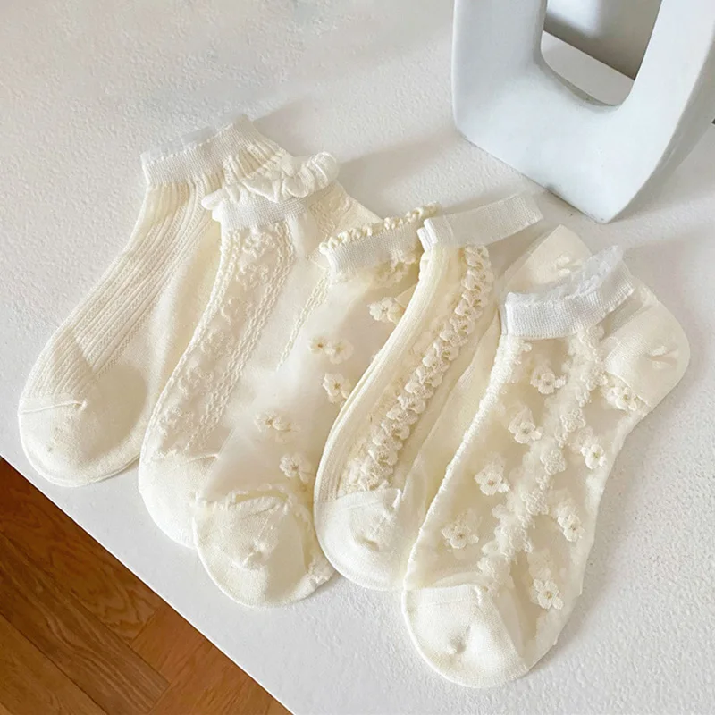 

Breathable Ultra Thin Socks Summer Women Transparent Lace Silk Crystal Rose Flower Girls Elastic Short Socks Female