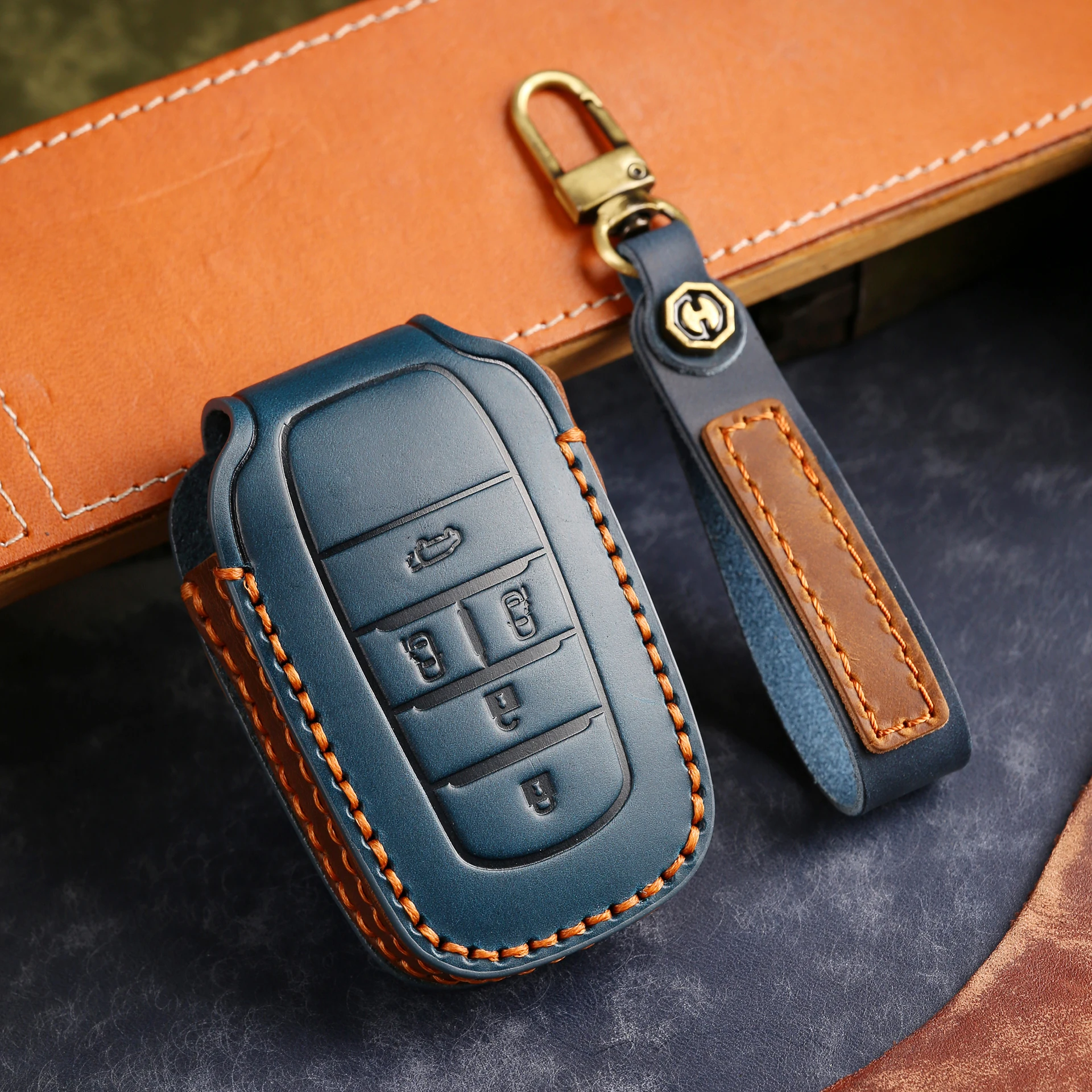 Новый кожаный чехол для ключа Toyota Corolla SE 2023 Camry 50 55 TLC200 Yaris Land Cruiser Prado150 RAV4 Venza SIENNA