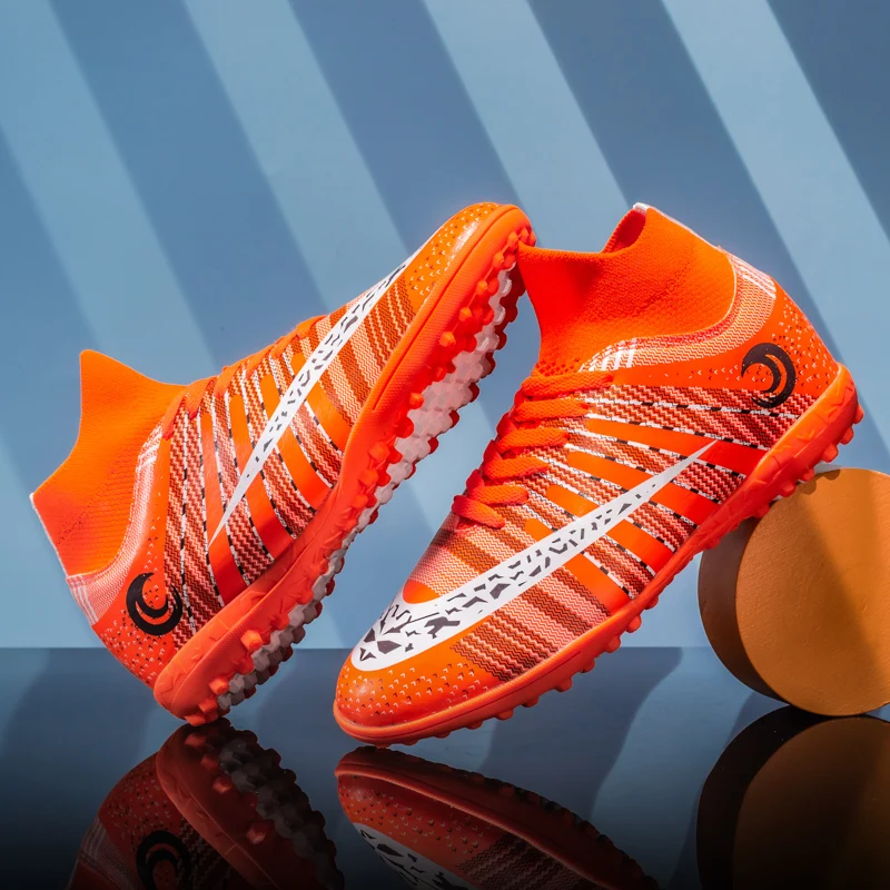 2022 Hot Men Boys Soccer Shoes Outdoor Football Boots High Ankle Kids Cleats Training Football Sport Sneakers Society Chuteira