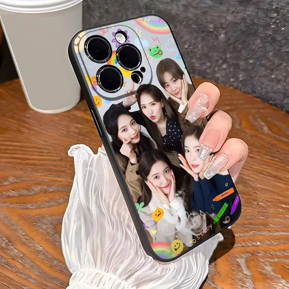 R-Red VelvetSE Phone Case For 15 Pro Max Iphone 14 16 12 Plus 13 11 Xr X Xs 8 7 Silicone Back Cover