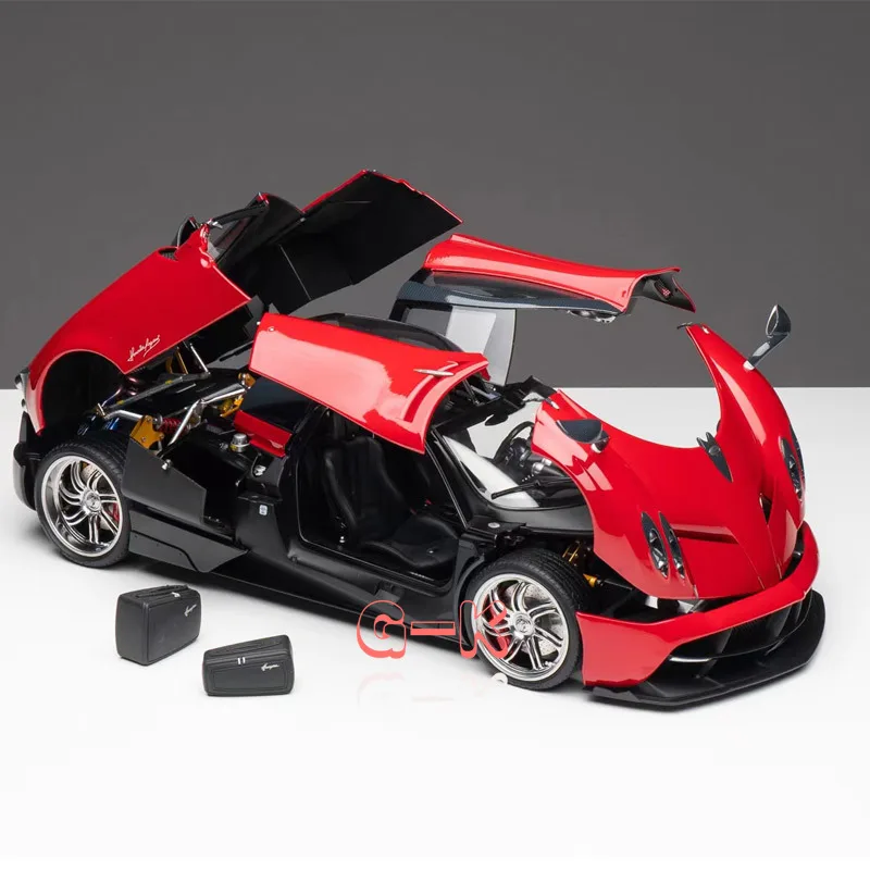 Рисунок 2 - Kengfai 1:12 для Pagani Huayra