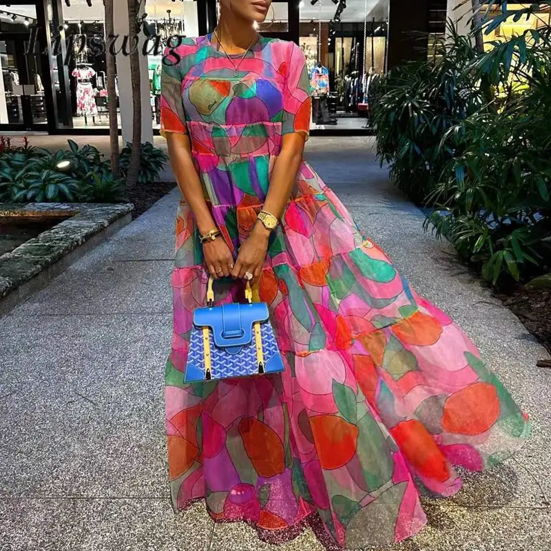 

Женское платье-макси с круглым вырезом, коротким рукавом и принтом