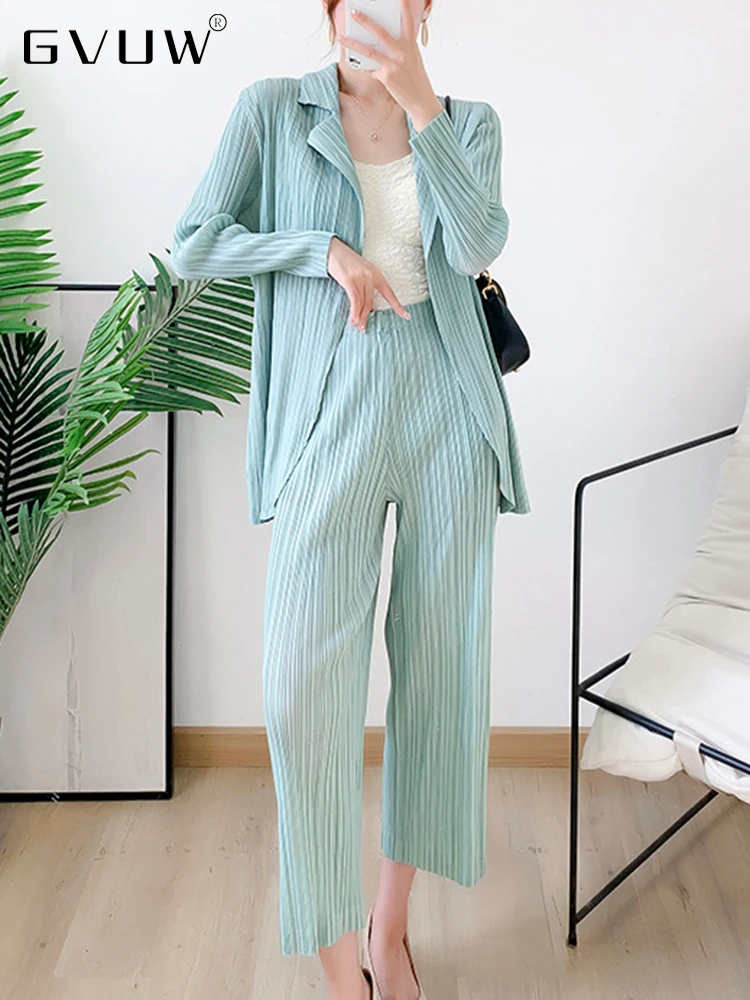 GVUW Women Pleated Suit Set Solid Color Single Button Long Sleeve Top Wide Leg Trousers Lady Casual Clothing Autumn New 17D2402