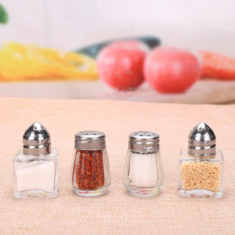 

Mini Perforated SeasoningJars For Spices Portable Outdoor BBQ Cooking Tool Small Seasoning Glass Bottle Kitchen Accessories