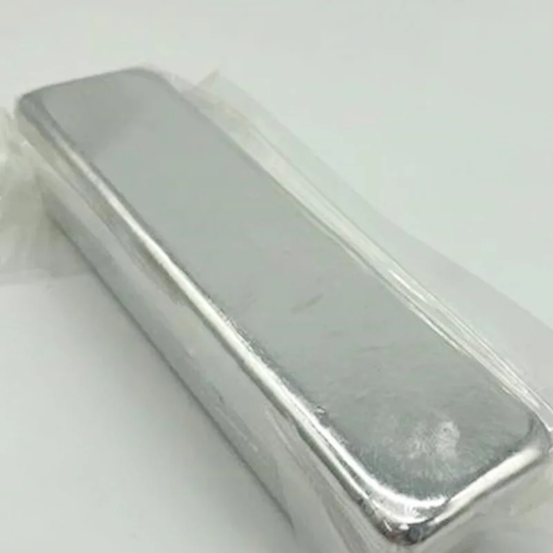 99.995% чистый чистой Индий в металлических блоках образец