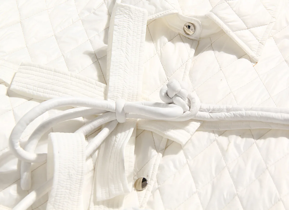 Chinese Style 2021 Winter Thin Quilted Jacket Bow and Shiny Diamond Plaid Buckle Coat Fashion Trendy Streetwear