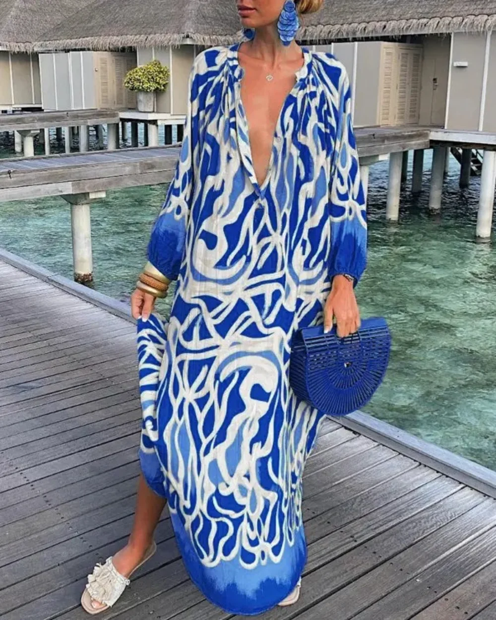 

Women Dress Fashion Long-sleeved Loose V Collar Temperament Single-breasted Abstract Green Print Long-sleeved Beach Seaside