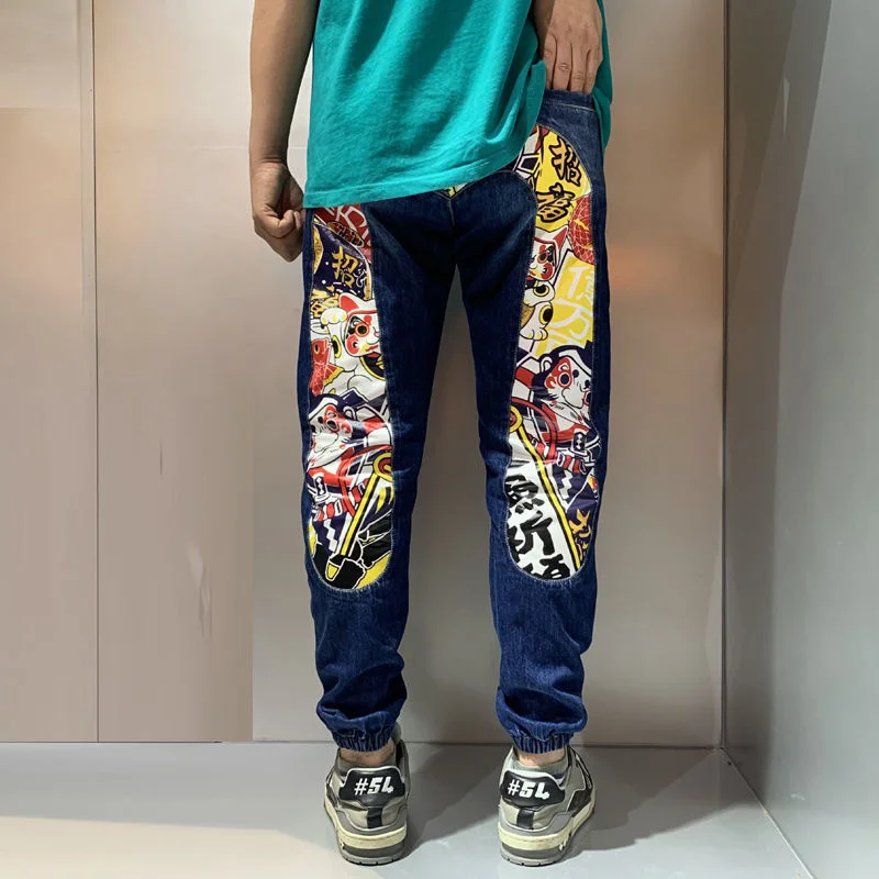 Рисунок 5 - Джинсы-карго Evisus в стиле Харадзюку