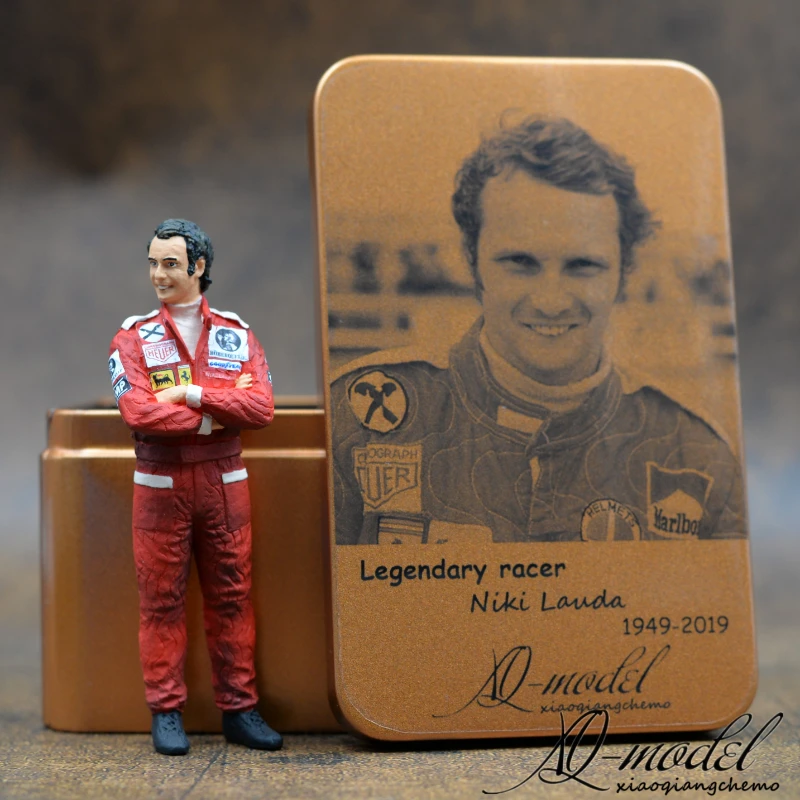 

Модель автомобиля EXOTO, модель куклы Ники Лауда, супер скорость 1:18, жестяная коробка в твердом переплете
