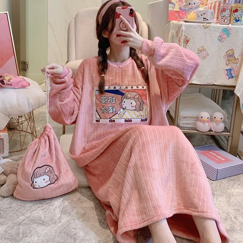 Long Gowns Sleepwear Thicken Big Size Negligee Strawberry Loungewear Nightwear Women Kawaii Nightgowns Winter Warm Flannel Dress