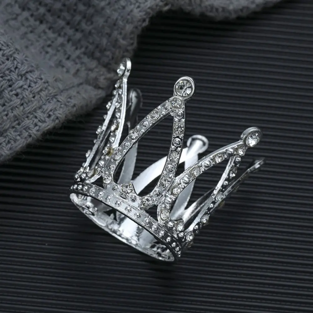 

Металлическая корона для торта