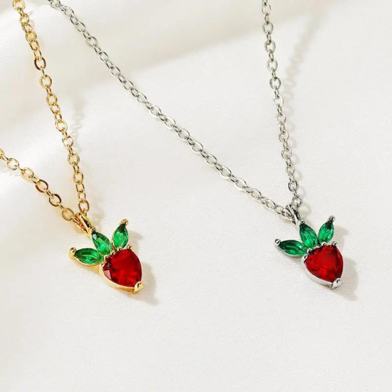 

Korean Strawberry Necklace Cute Crystal Necklace For Women Fresh Fruit Clavicle Necklaces & Pendants Student Girl Jewelry CF2710