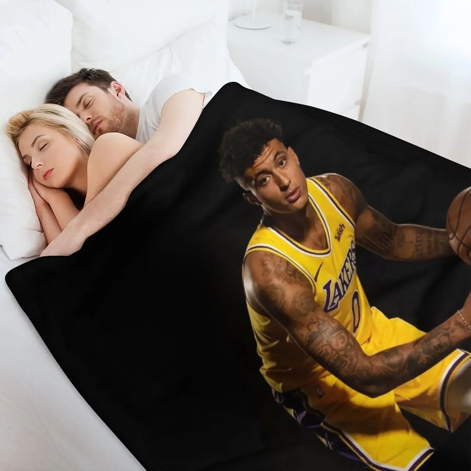 Kyle Kuzma Пушистый плед для путешествий