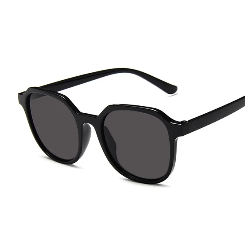 

Luxury Brand Oval Woman Sunglasses Fashion Mirror Rectangle Ladies Sun Glasses For Female Gradient Retro Vintage Oculos