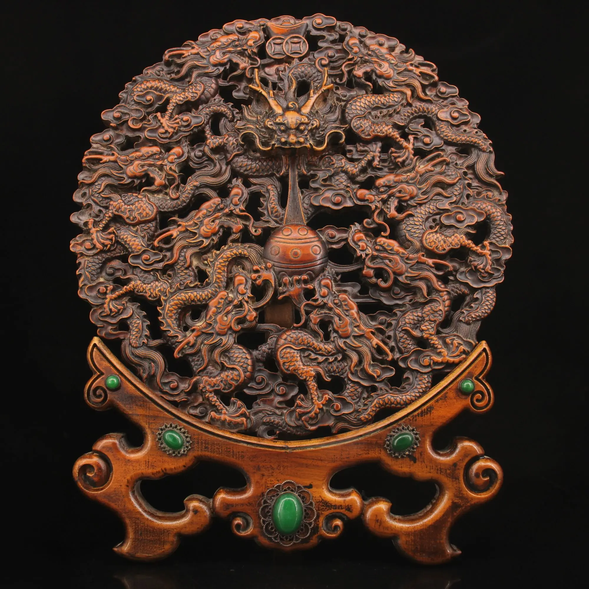 

Collection of old boxwood handmade carving inlaid with gemstones Kowloon screen home decorations