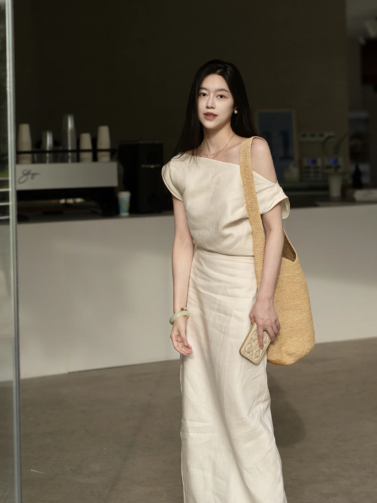 Женская одежда 2024 длинное платье с открытыми плечами новинка весны-лета 0629