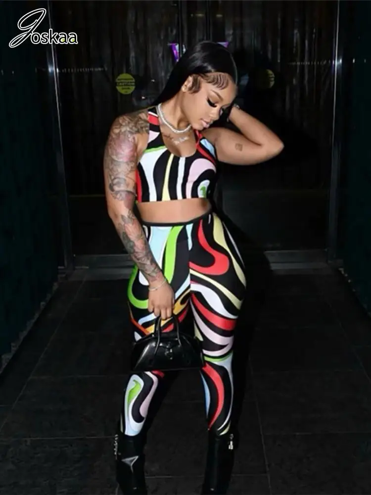 

Joskaa/комплект из двух предметов с разноцветным полосатым принтом; Женские хипстерские топы с укороченными бретельками и брюки с высокой тал...