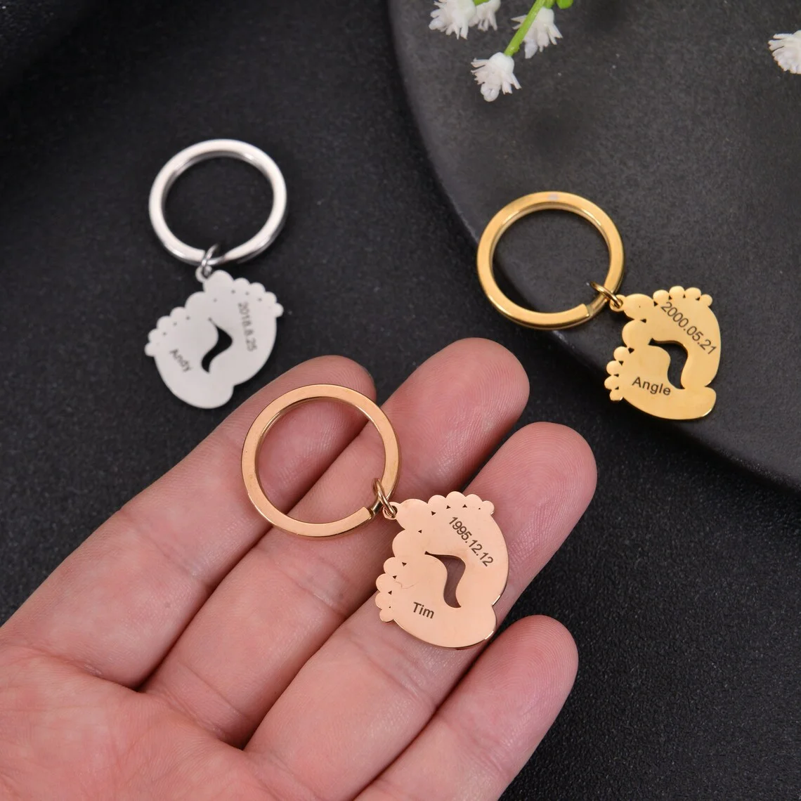 

Персонализированный детский телефон с гравировкой имени даты безопасный гипоаллергенный брелок детский подарок из нержавеющей стали