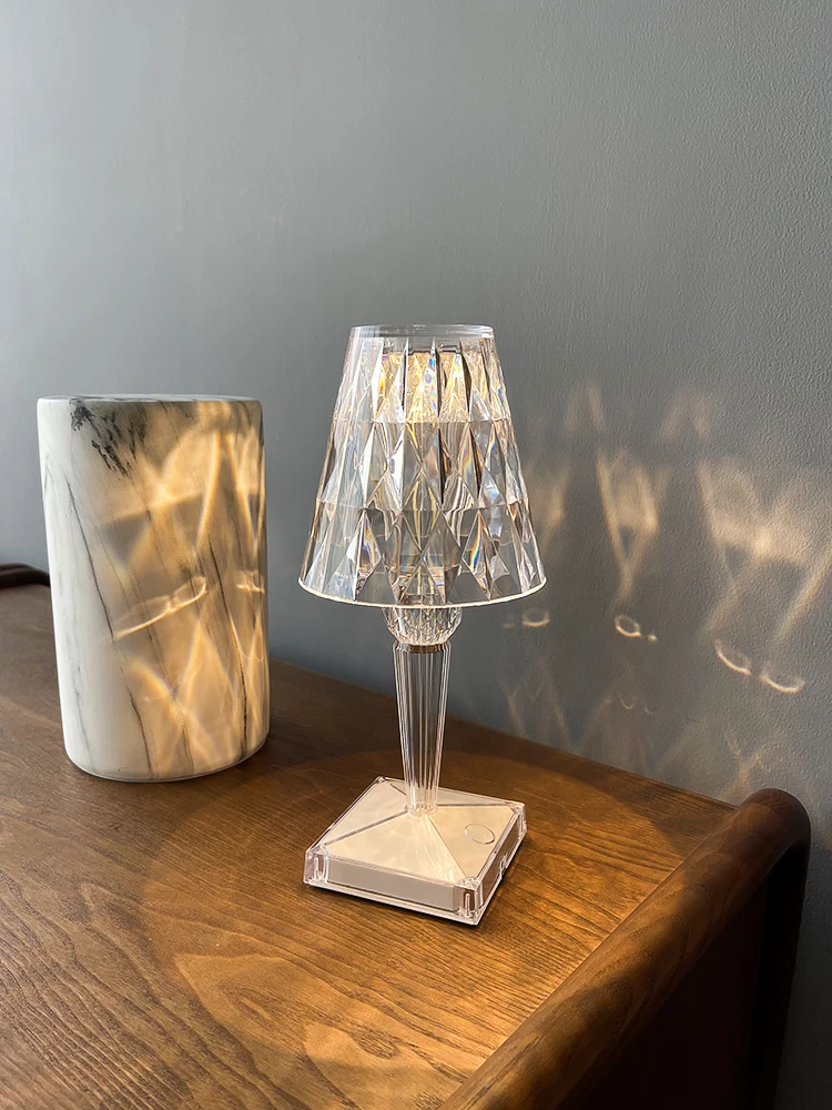 

Light and Shadow crystal table lamp table bedroom bedside candlelight light luxury diamond atmosphere high sense night light