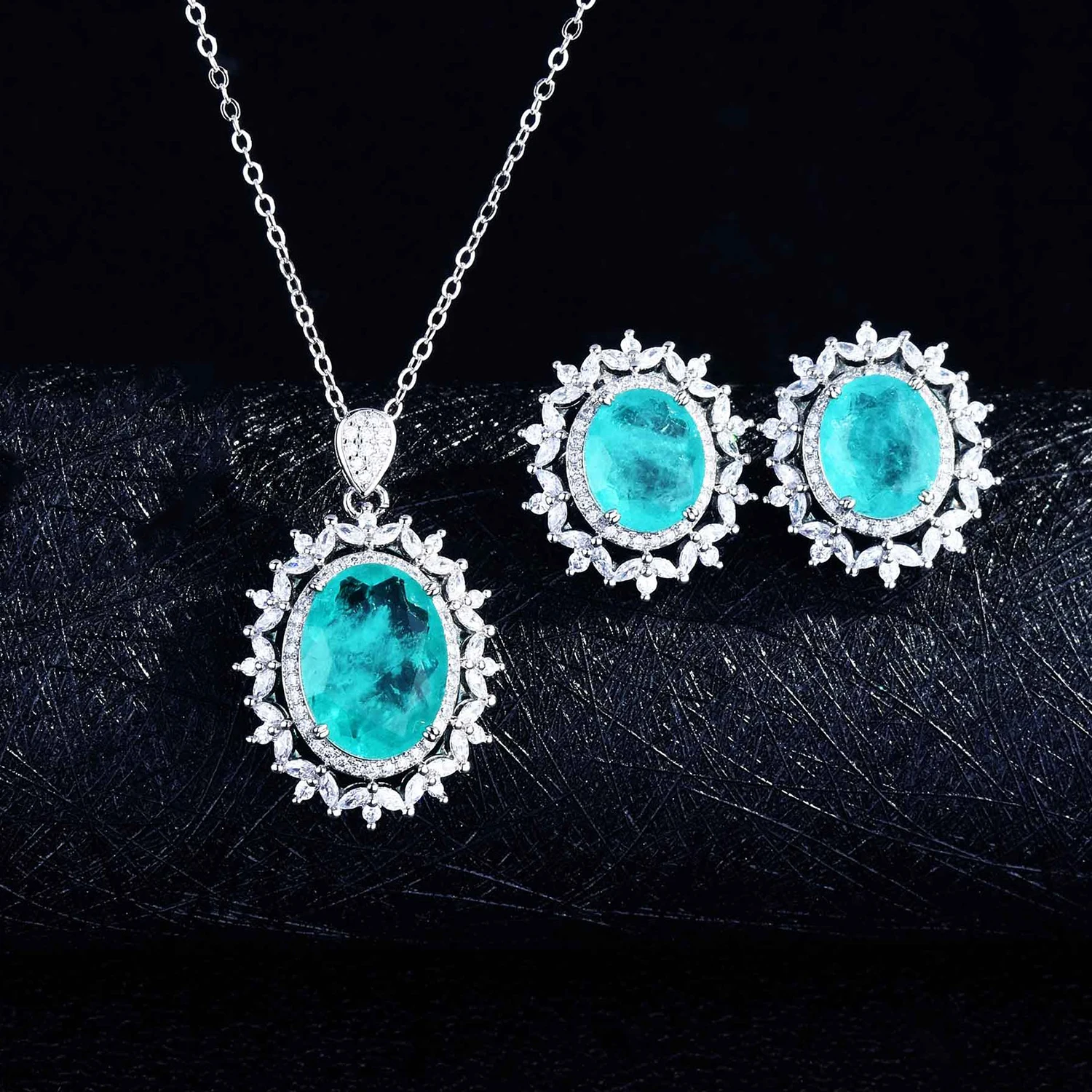 

Luxury Fashion Oval Simulation Paraiba High Carbon Diamond Pendant Necklaces Rings Earrings Fine Wedding Jewelry Sets for Women