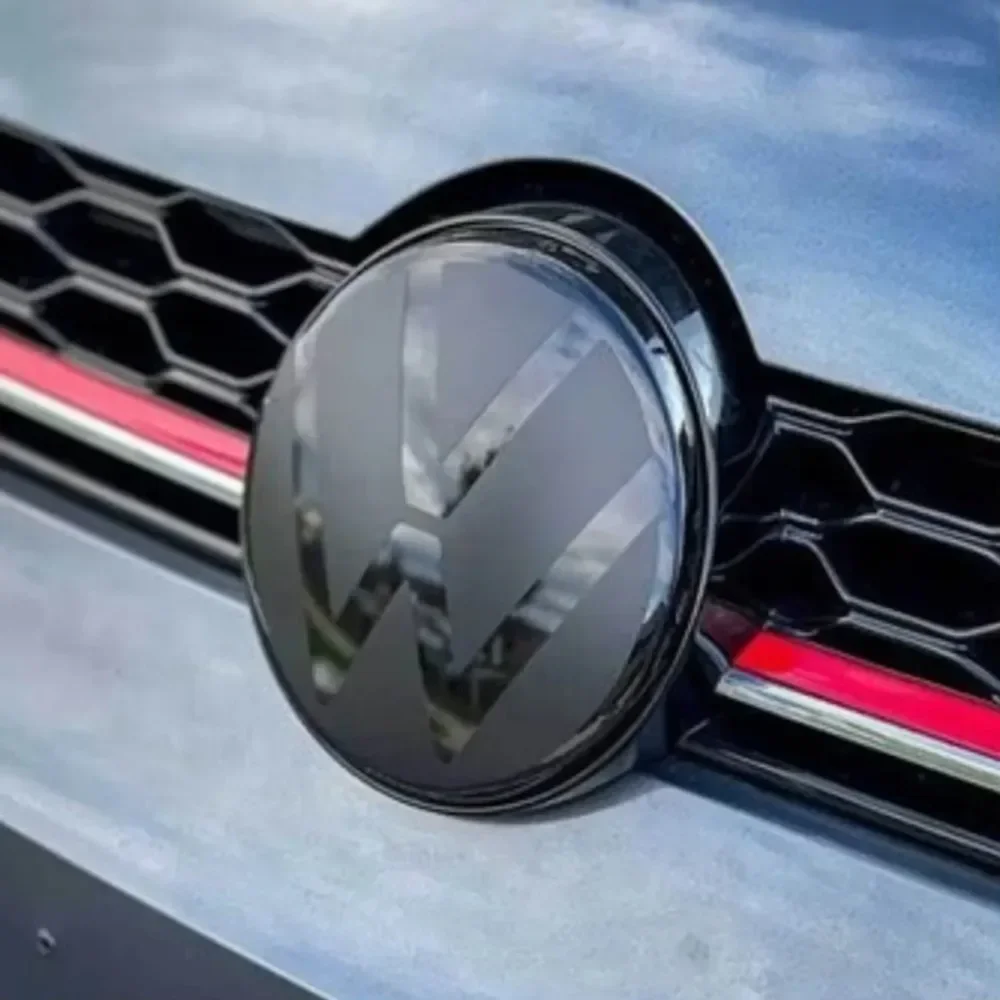 Фото Новая наклейка-логотип для тюнинга автомобилей Volkswagen VW Golf MK6, MK7, MK7.5, MK8 (2010-2024), не влияющая на ACC (2026 год) №3
